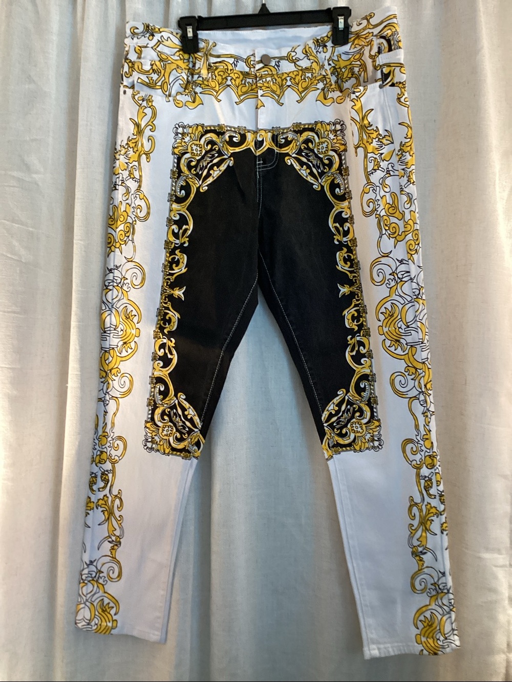 Fashion Jeans Men's Gold Baroque Print Slim Fit Jeans NWT